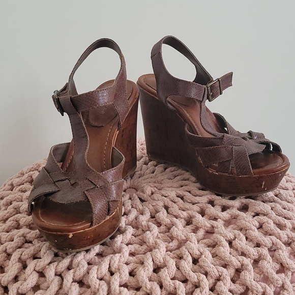 Maurices platform wedges - Picture 1 of 10